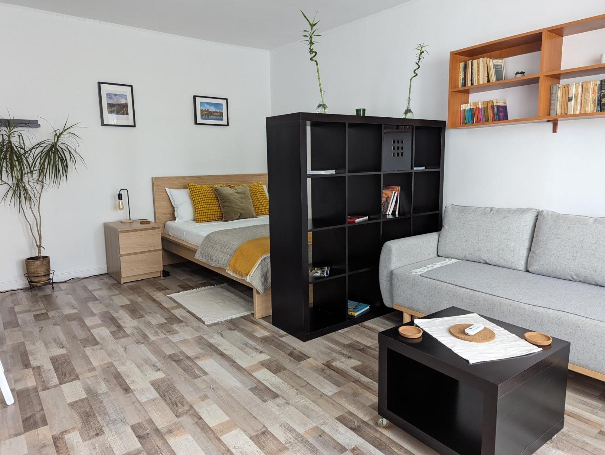 Sebastian Studio Apartment Bucarest Esterno foto